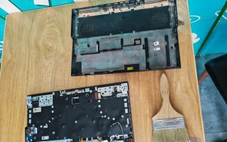 戴尔电脑开机教程（详细步骤及操作指南）