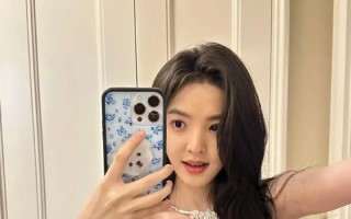 半岛铁盒V3的综合评测（一款性能卓越、设计出众的机械键盘）