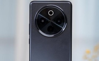 vivo手机y35a的性能和用户体验评价（细腻画质与强劲性能让你爱不释手）
