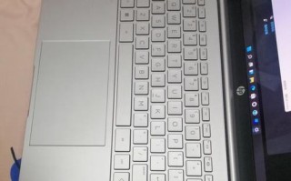 探索惠普笔记本的外形设计之美（创新、精致、符合人体工学的外形设计）