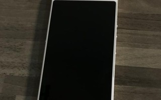 360手机怎么样？一款性价比高的坚果手机（360手机性能稳定，价格亲民，是值得购买的优秀选择）