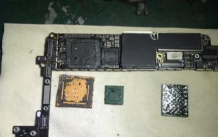 老电脑CPU换硬盘教程（一步步教你如何将旧电脑的CPU更换为新硬盘）