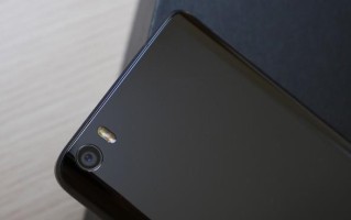 小米5后盖手感体验详解（揭秘小米5后盖舒适度与质感的秘密）