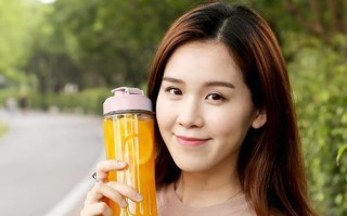 东菱榨汁机（榨汁机的高效率、多功能与易操作）