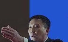 教父的成长之路（探索教父如何通过残酷的训练和机遇崛起至权力巅峰）