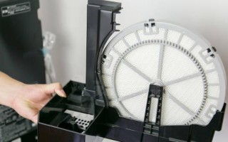 松下F-VXJ90C是如何成为全能家用电器的？（一款多功能、高性能的家用电器引领新潮流）