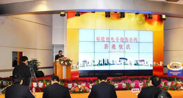 电信划小承包制的实施效果与问题（探究电信划小承包制的运行机制及影响因素）-第3张图片-数码深度