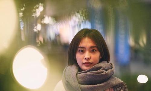 用富士镜头拍人像的魅力（探索优质肖像摄影的秘密，了解富士镜头的优势）-第3张图片-数码深度