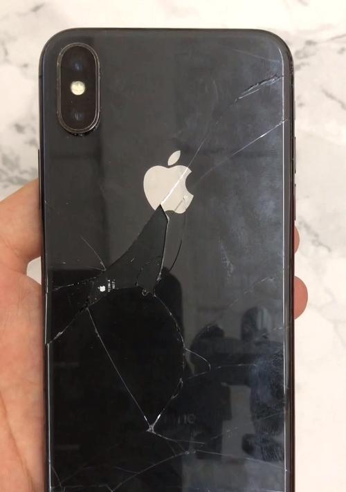 探究苹果X死机屏幕无反应的原因（解析苹果X死机问题的可能原因和解决方法）-第1张图片-数码深度