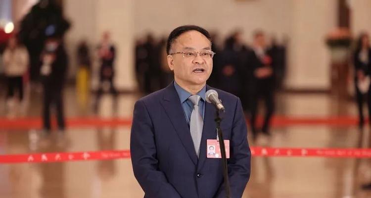 如何成为一名优秀的科学家（迈向科学事业成功的关键技巧）-第2张图片-数码深度