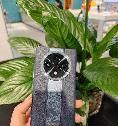 探索OPPO77T的卓越表现（一款引领时代的智能手机）-第3张图片-数码深度