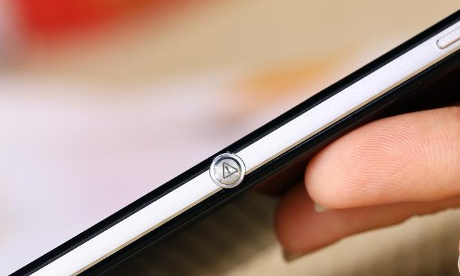 TCL950屏幕（突破边界的色彩世界）-第2张图片-数码深度