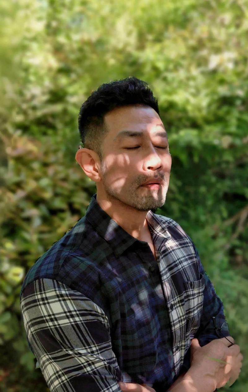 光影精灵2（简明易懂，轻松设置U盘启动，助您畅享游戏快感）-第2张图片-数码深度