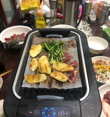 Daewoo显示器的优势和特点（为您带来极致视觉体验的Daewoo显示器如何满足您的需求）-第2张图片-数码深度