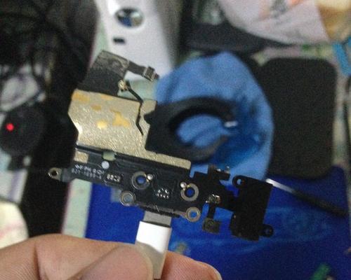 苹果6s录像效果如何？（探索苹果6s录像功能的优缺点）-第1张图片-数码深度