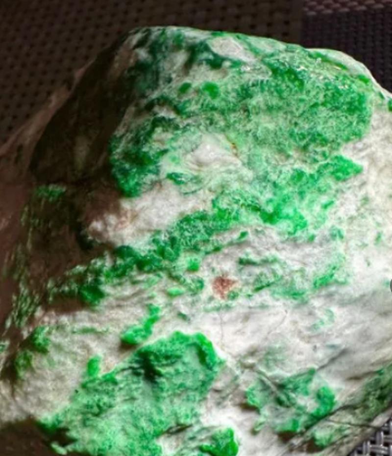 21克电信版手机的使用体验及优势（探索21克电信版手机的卓越性能与创新特点）-第1张图片-数码深度