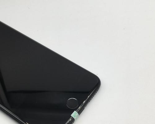 探索苹果7亮黑色的魅力（迷人的光泽、独特的设计，亮黑色的美丽无限）-第1张图片-数码深度