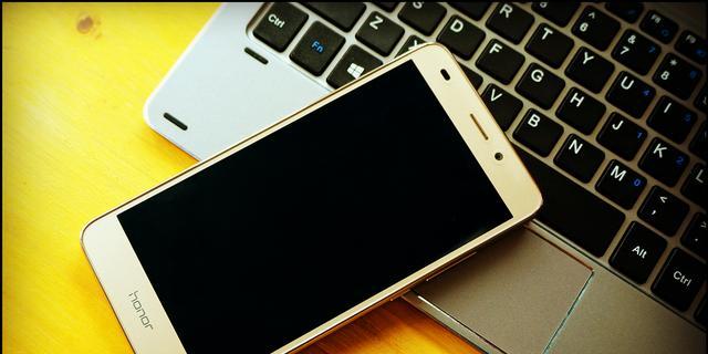 华为5c（以华为5c为例，分析其性价比优势及不足）-第1张图片-数码深度