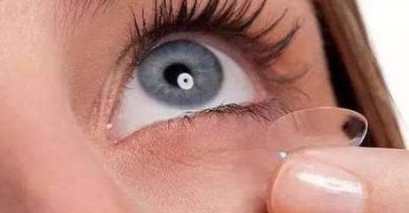 正确佩戴隐形眼镜的必要性与注意事项（保护视力，正确佩戴隐形眼镜）-第1张图片-数码深度